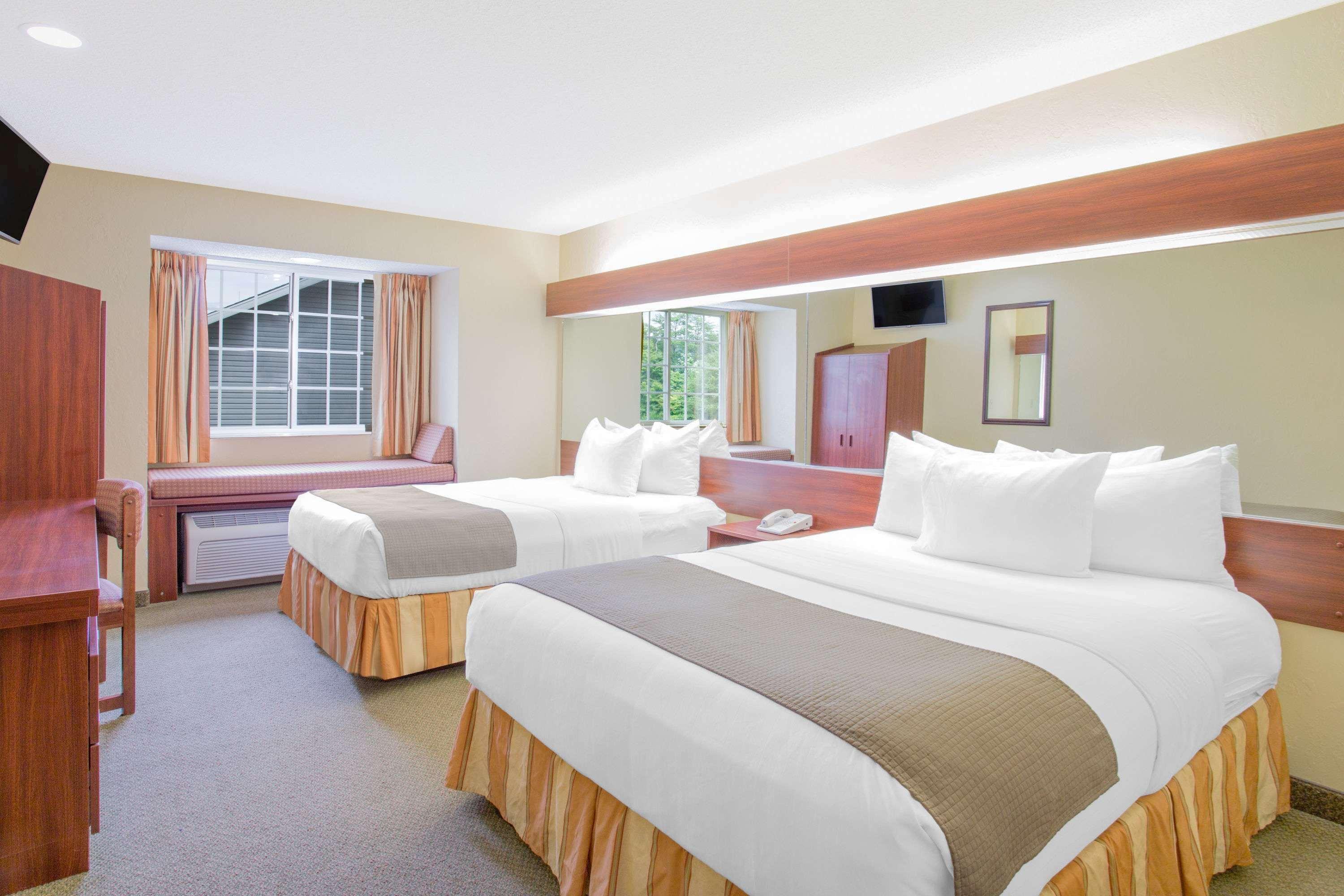 Microtel Inn And Suites Gassaway Luaran gambar